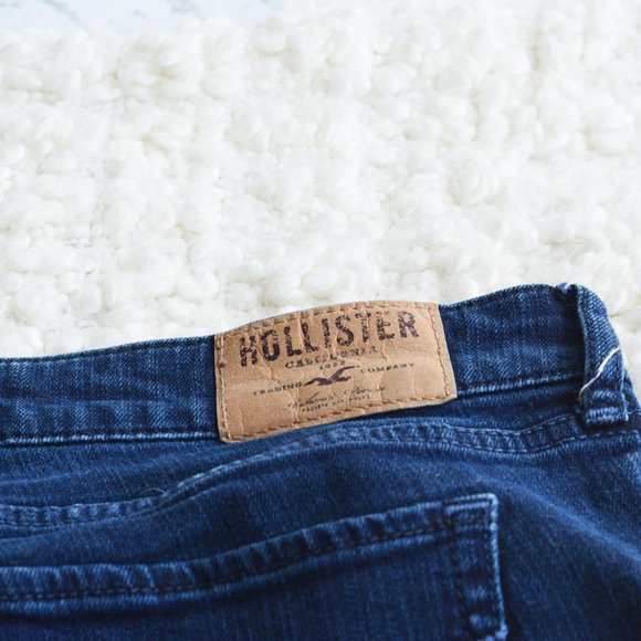 3/$30 - Hollister Jeans - Picture 2 of 5